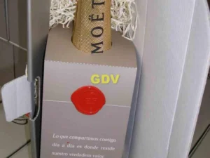 Caja microcanal impresa botella manipulados interiores