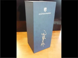 Caja trofeo serigrafiado símil piel