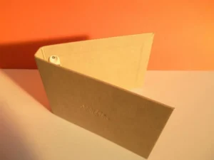 Carpetilla piel huella térmica y herraje pintado