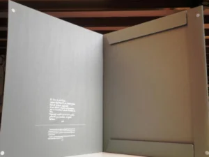 Interior porta láminas con solapas