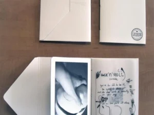 Ssobre folleto cosido artesano