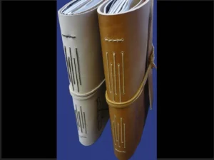 Cuaderno piel con costura medieval puntada larga