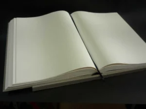 Libro de firmas Berasategi cosido a mano